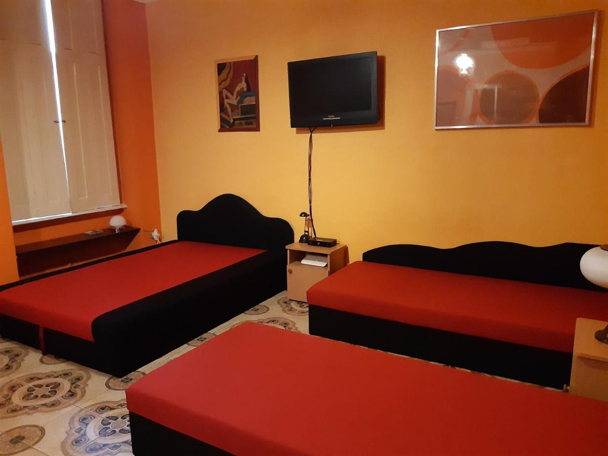 Astoria Centrum Studio Apartment ブダペスト エクステリア 写真